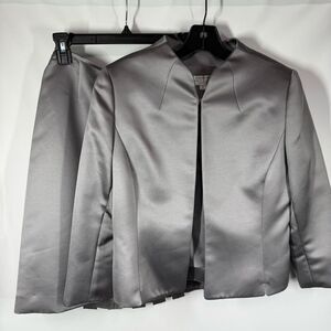 Tahari Arthur S Levine Metallic Silver Skirt Suit Set Size 8 Petite